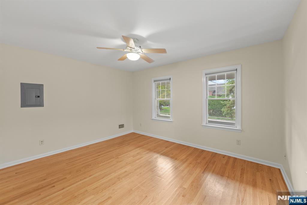 31 Wanamaker Avenue 1 Property Photo 27