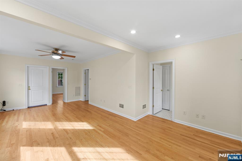 31 Wanamaker Avenue 1 Property Photo 38