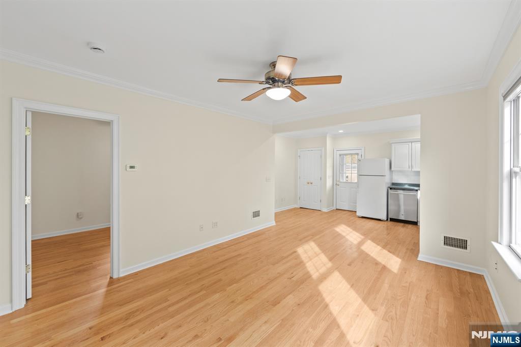 31 Wanamaker Avenue 1 Property Photo 40