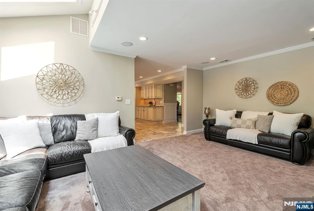 26 Rabkin Drive Property Photo 10