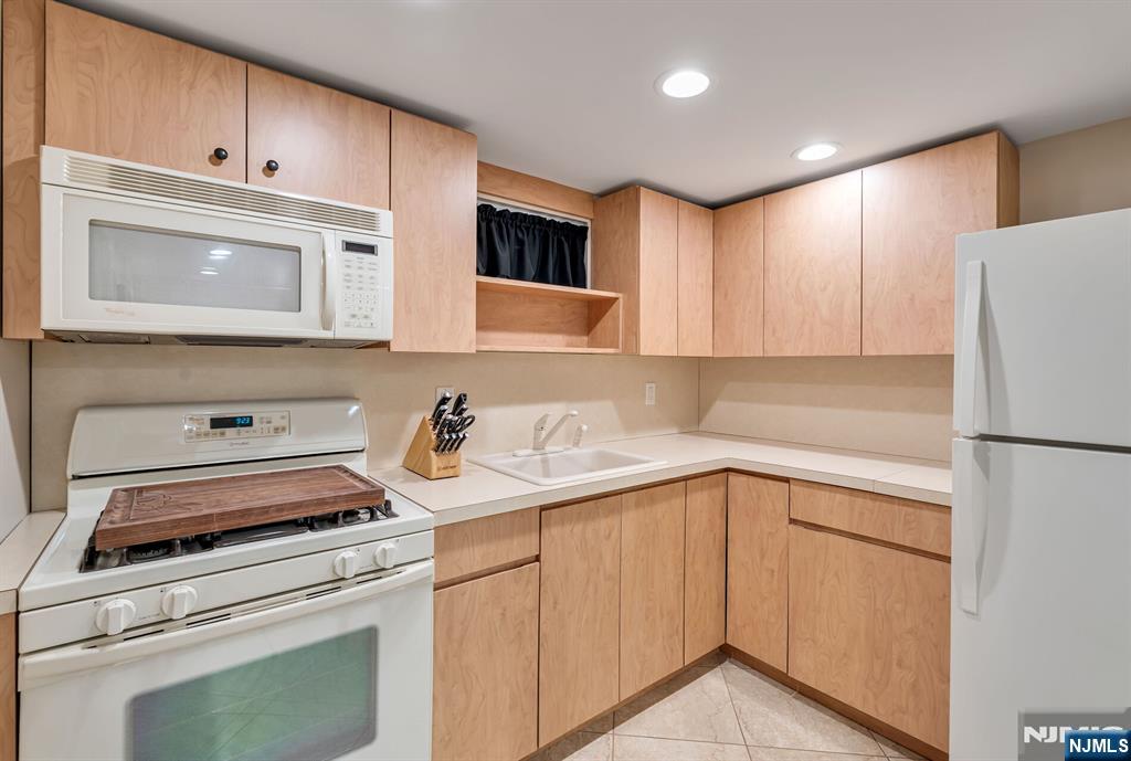 26 Rabkin Drive Property Photo 22