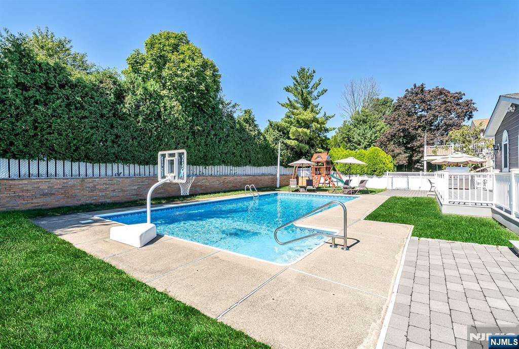 26 Rabkin Drive Property Photo 25