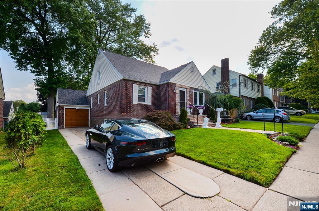 56 Dohrman Avenue Property Photo 1