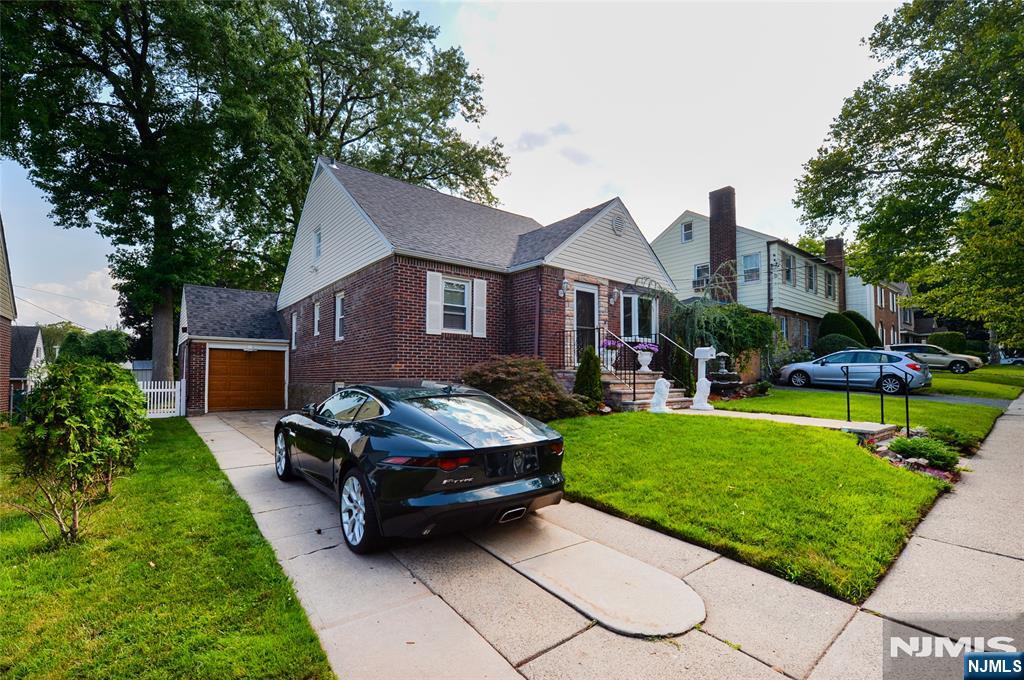 56 Dohrman Avenue Property Photo 1