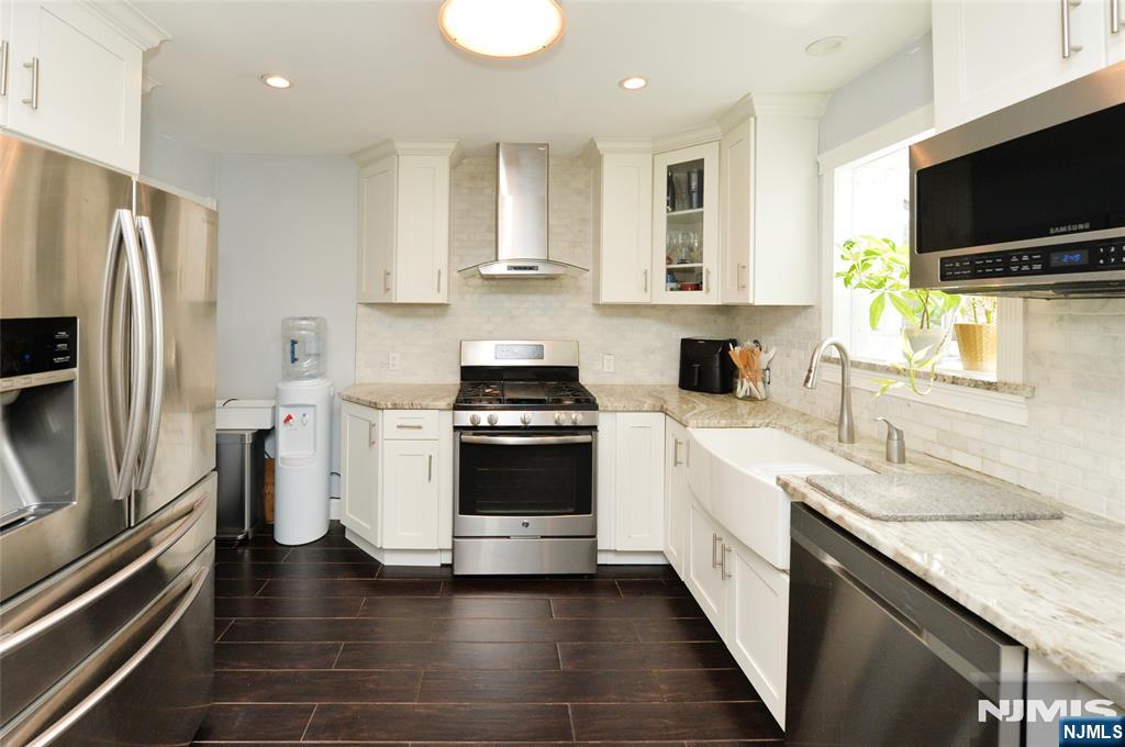 56 Dohrman Avenue Property Photo 16