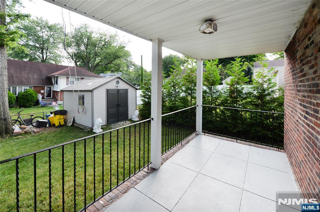 56 Dohrman Avenue Property Photo 23