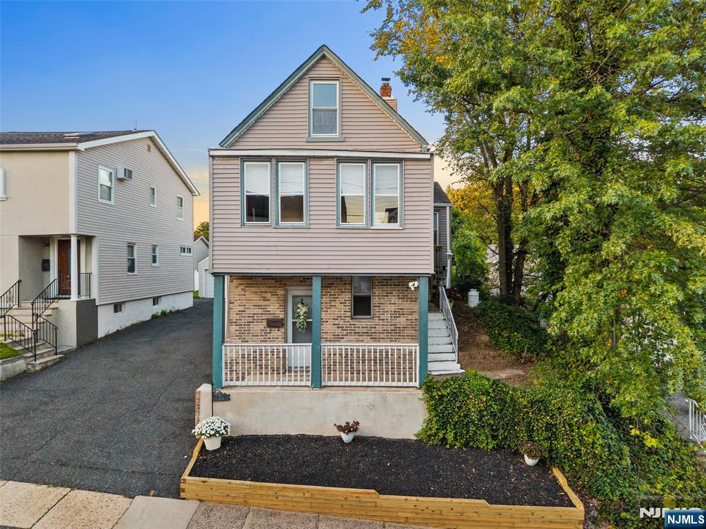 34 Milton Avenue Property Photo 1