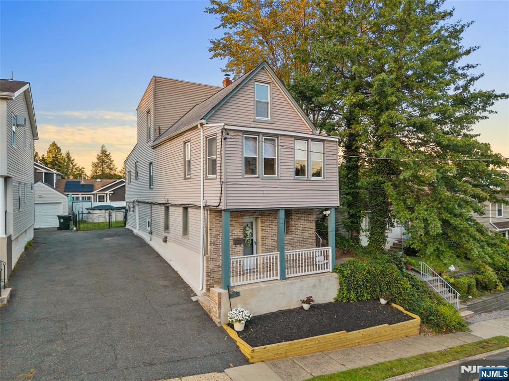 34 Milton Avenue Property Photo 2