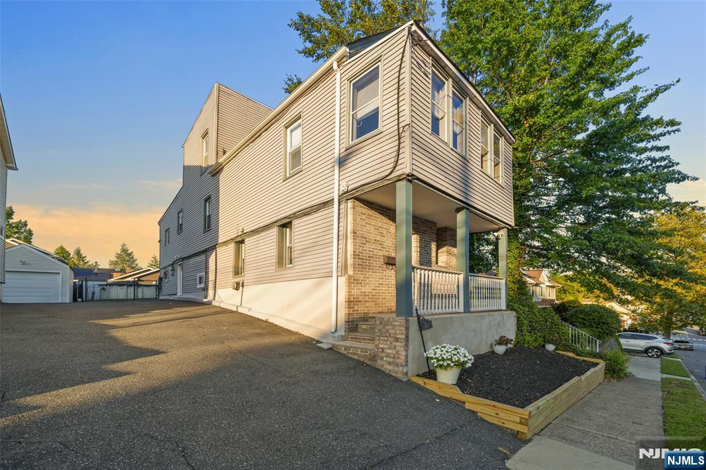 34 Milton Avenue Property Photo 3
