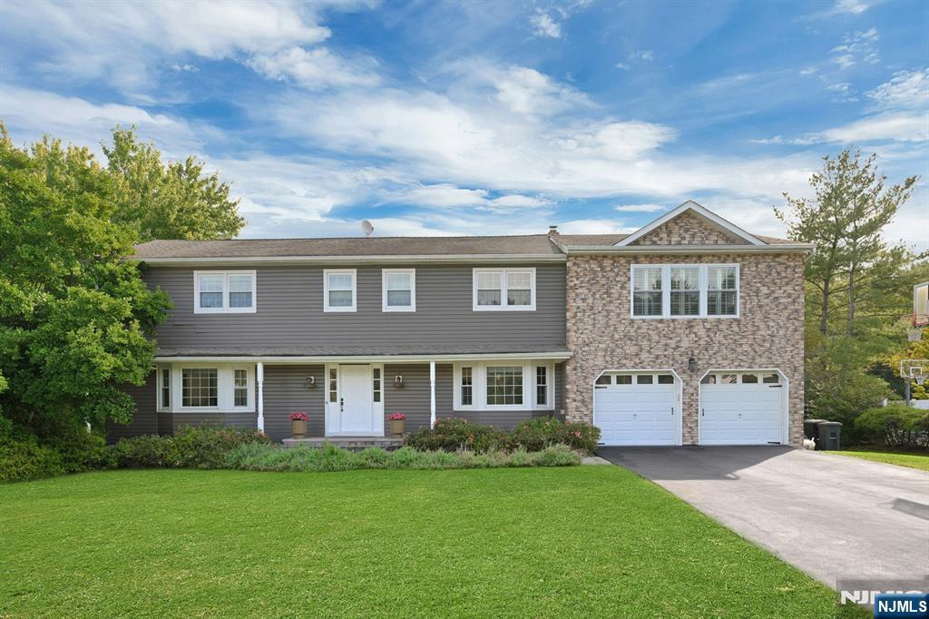 10 Cambray Road Property Photo 1