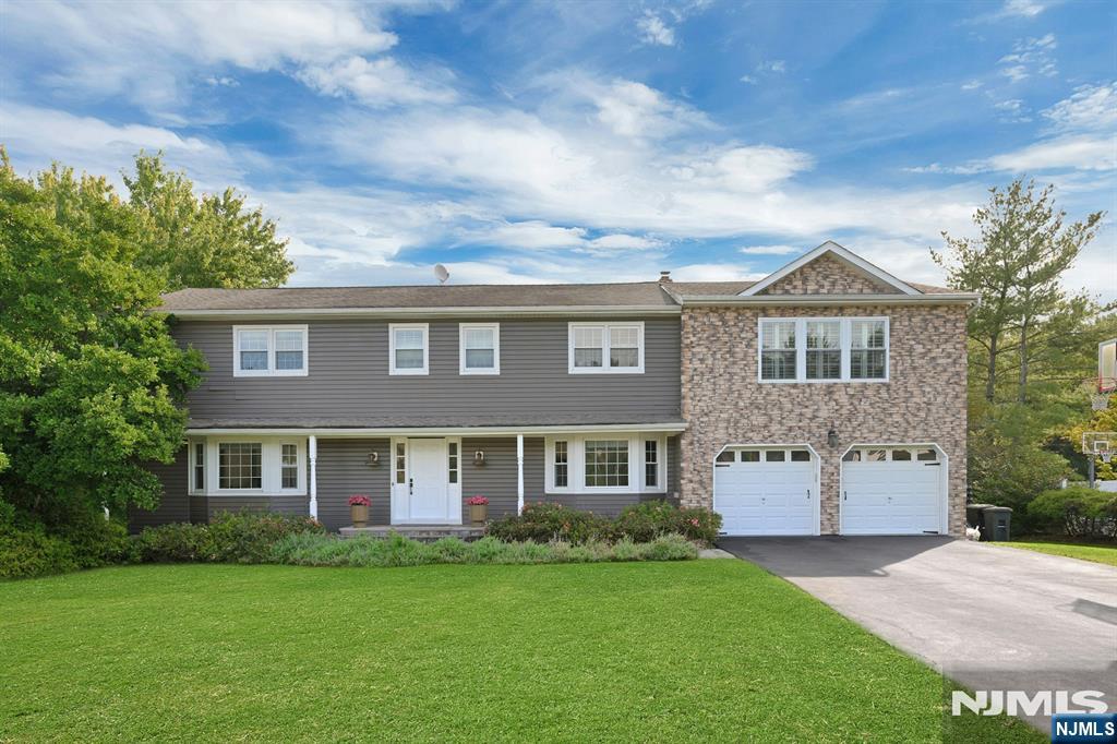 10 Cambray Road Property Photo 1