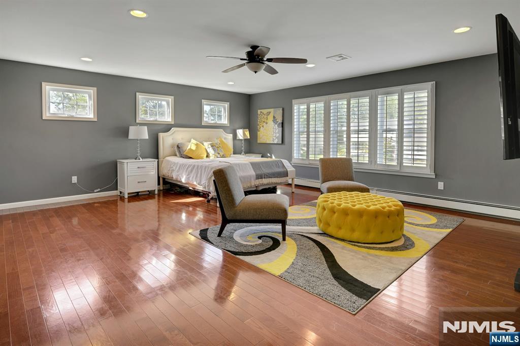 10 Cambray Road Property Photo 17