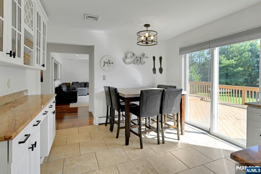 10 Cambray Road Property Photo 19