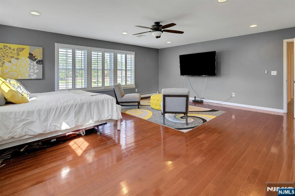 10 Cambray Road Property Photo 23