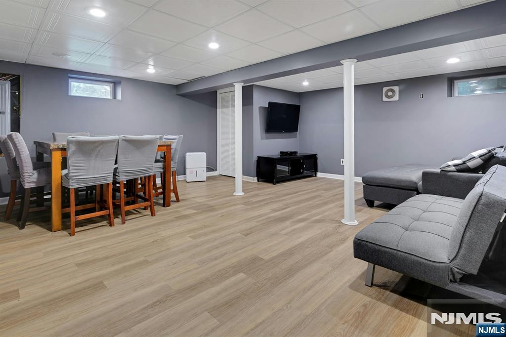 10 Cambray Road Property Photo 28