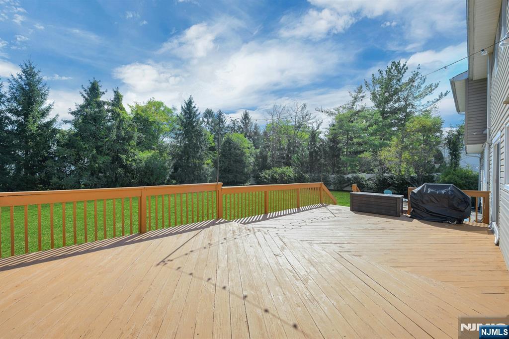 10 Cambray Road Property Photo 34