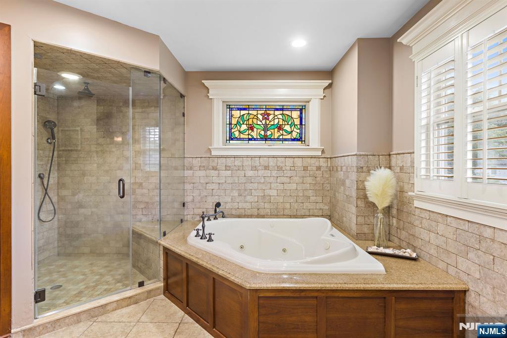 11 Tannery Lane Property Photo 22