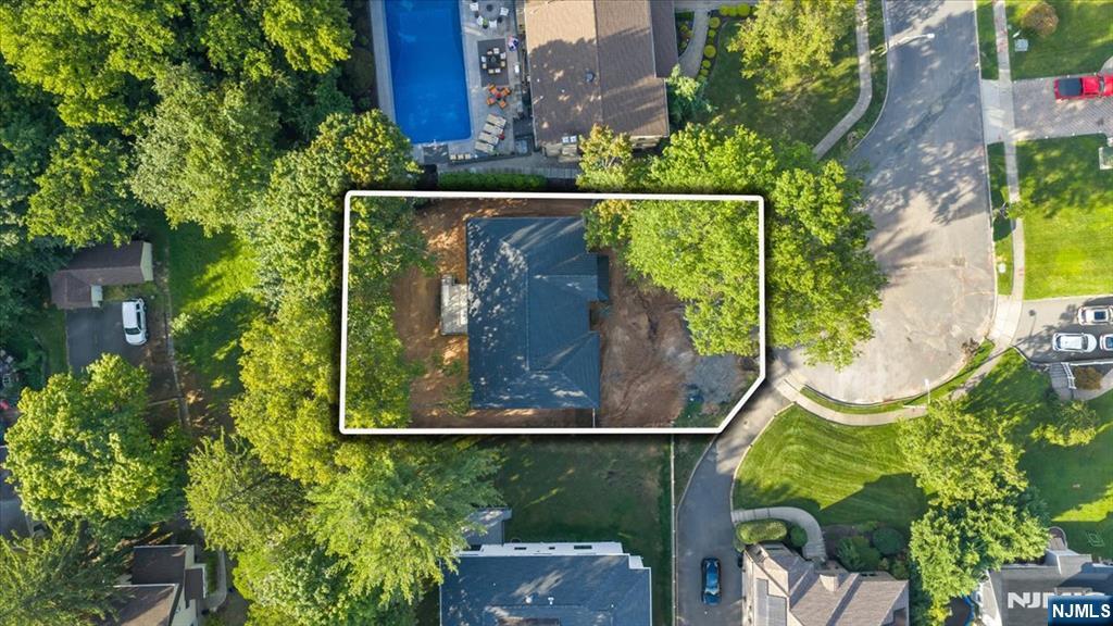 389 Mercer Avenue Property Photo 45