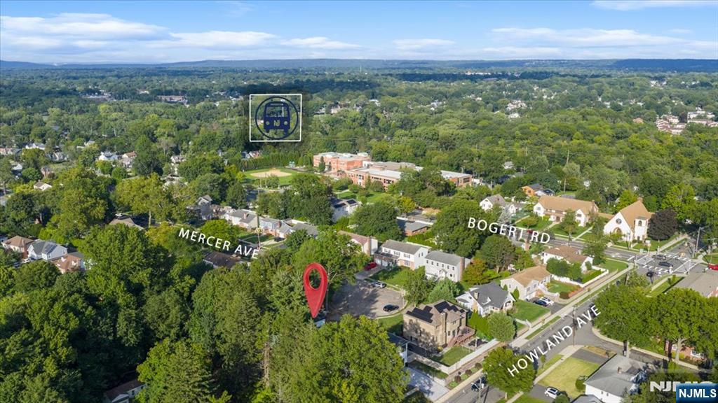 389 Mercer Avenue Property Photo 46