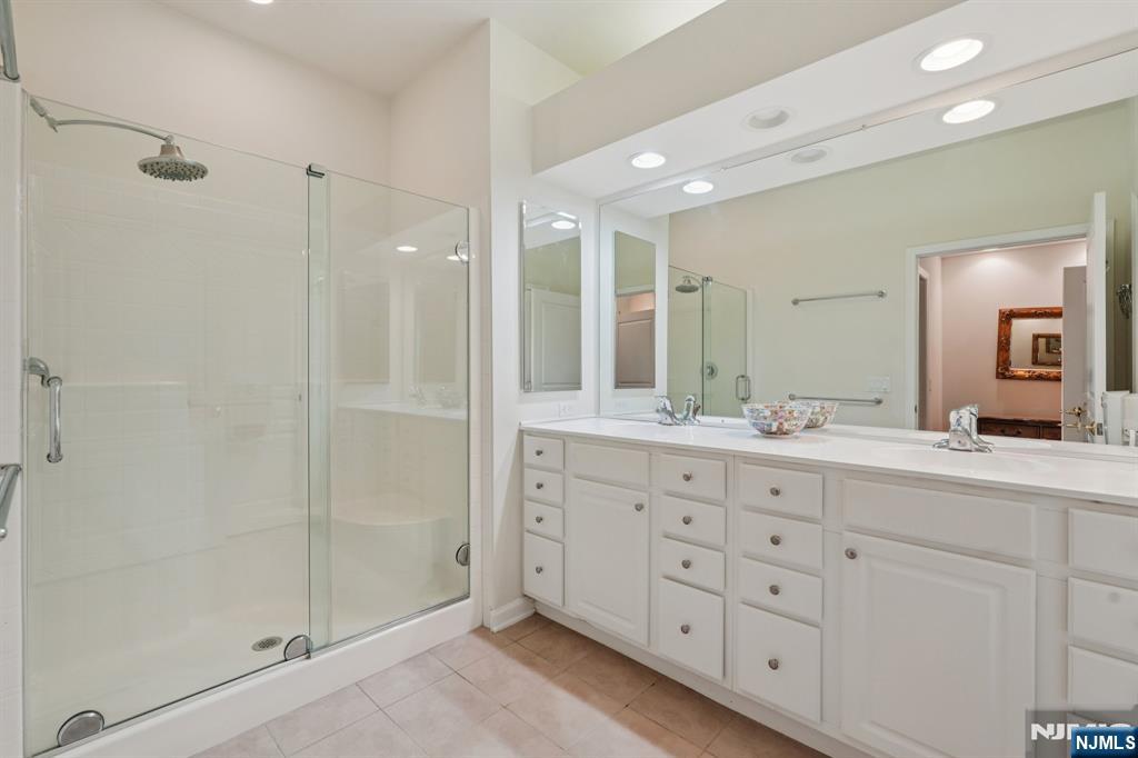 5203 Warrens Way Property Photo 9