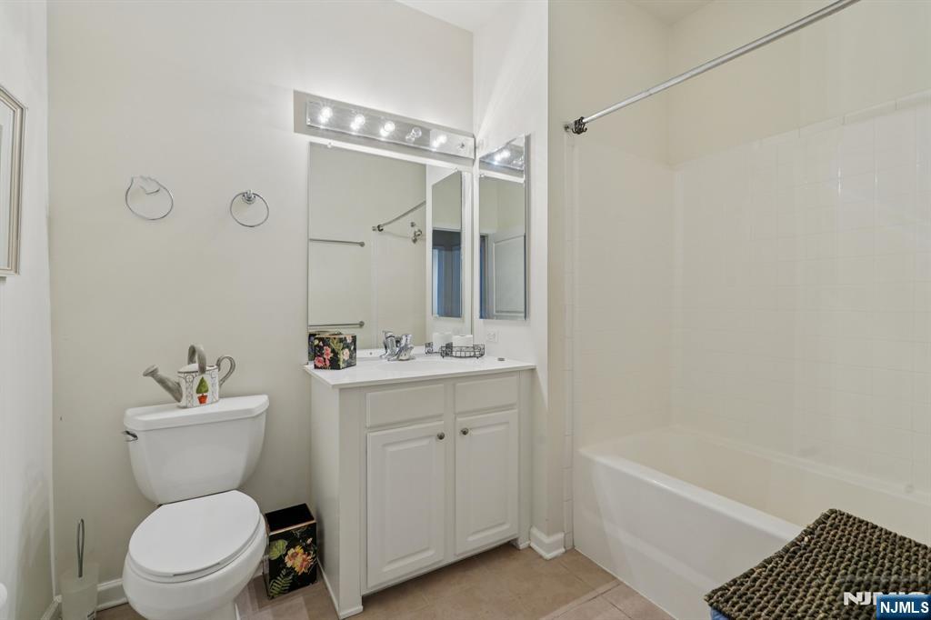 5203 Warrens Way Property Photo 11