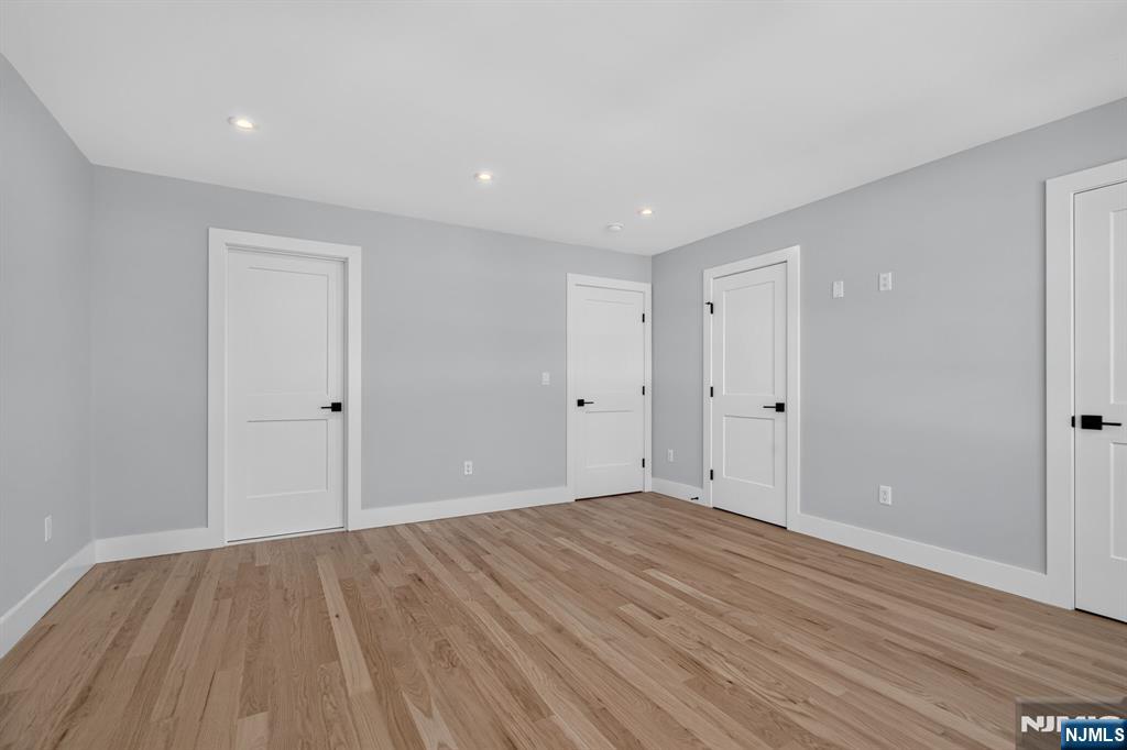454 A Grace Avenue Property Photo 28