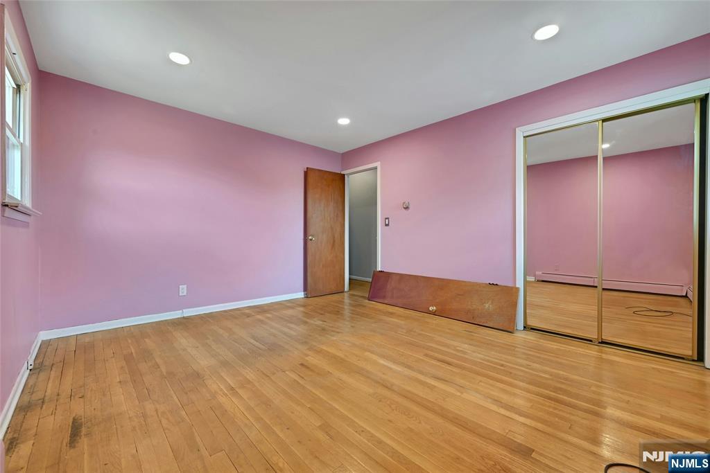 347 Chestnut Avenue Property Photo 8