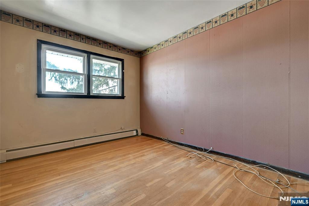 347 Chestnut Avenue Property Photo 10