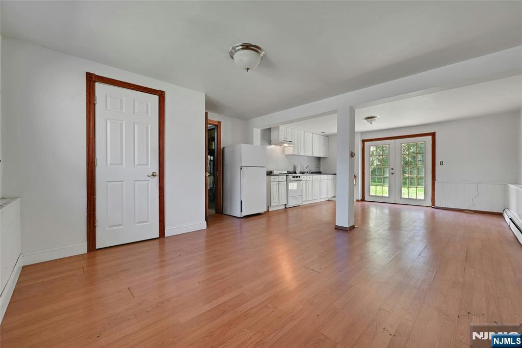 347 Chestnut Avenue Property Photo 22
