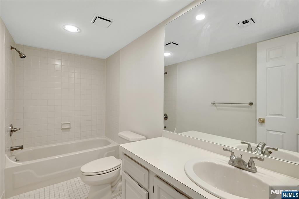 105 Quartz Lane Property Photo 18