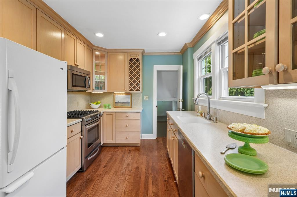 104 Wildwood Avenue Property Photo 11