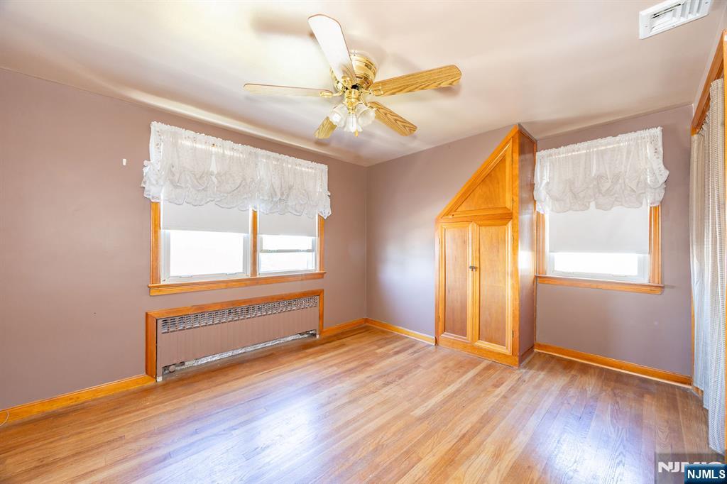 214 Newark Avenue Property Photo 19
