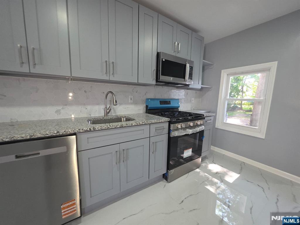 34 Willow Street Property Photo 3