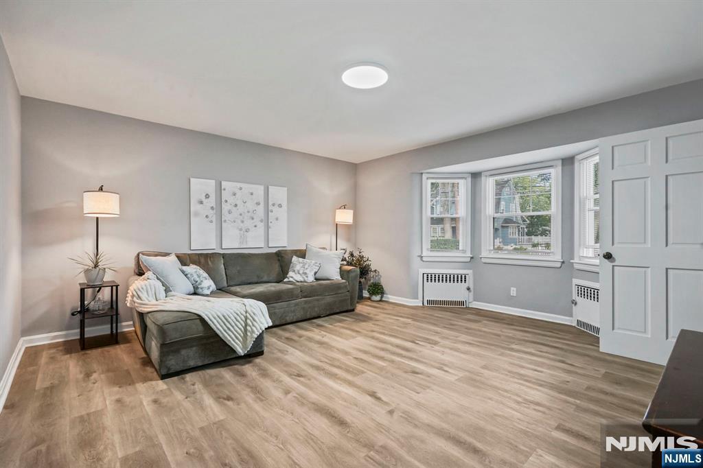 15 Oak Ridge Avenue Property Photo 4