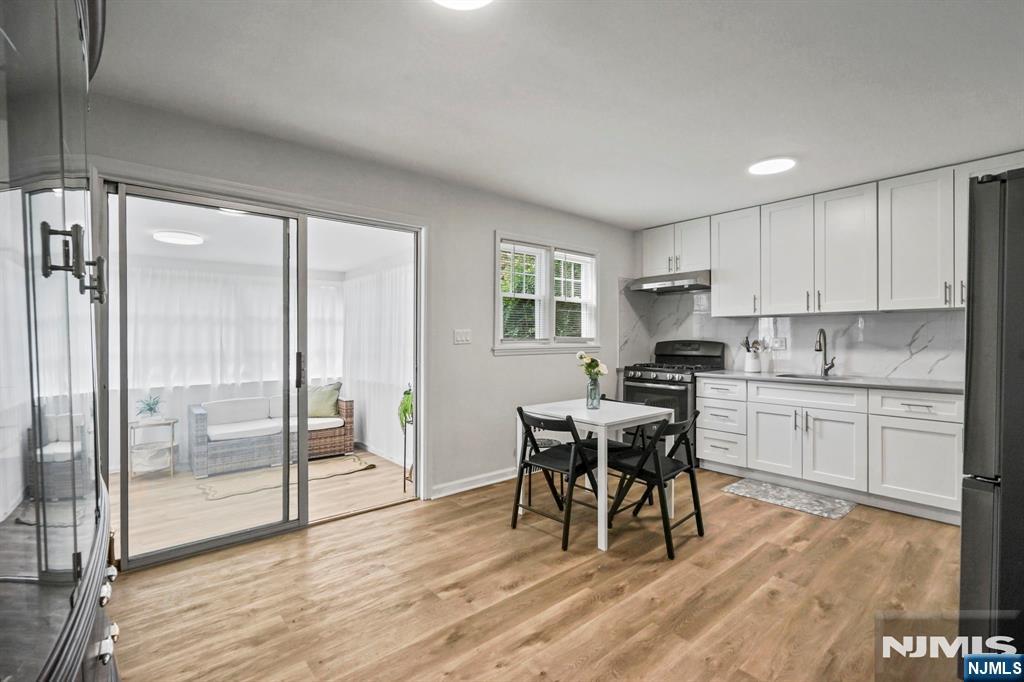 15 Oak Ridge Avenue Property Photo 8