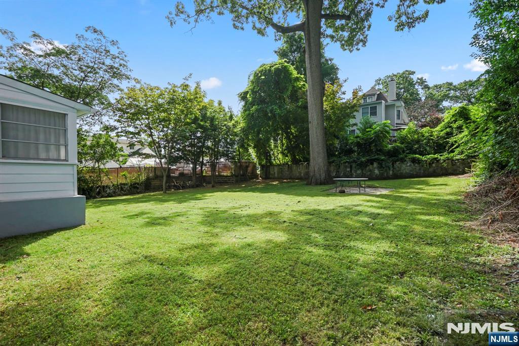 15 Oak Ridge Avenue Property Photo 27