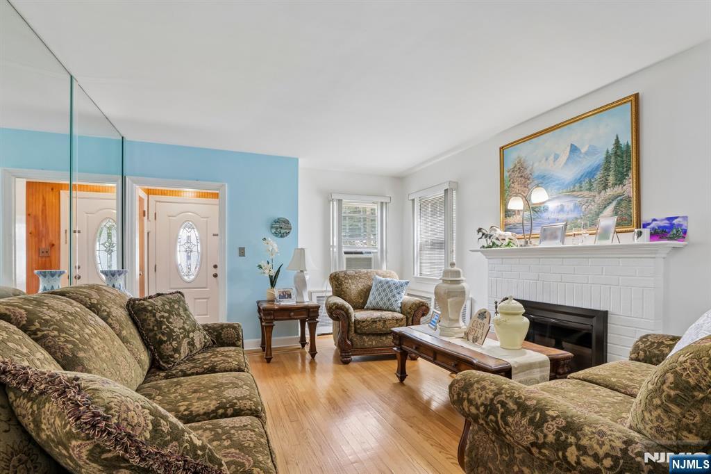153 Madison Avenue Property Photo 9
