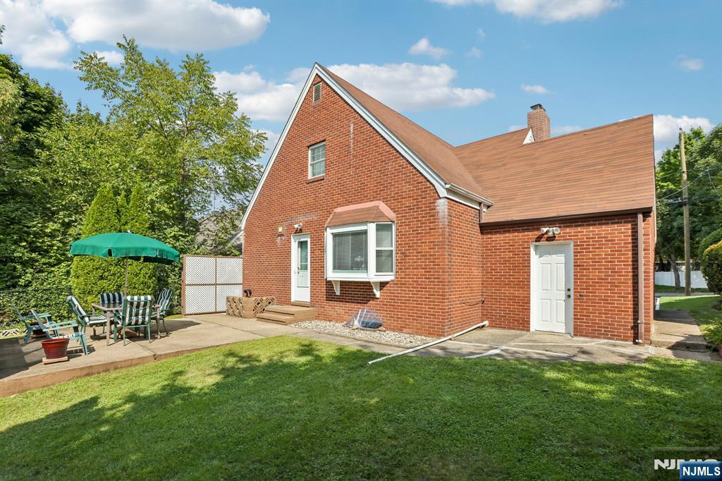 153 Madison Avenue Property Photo 44