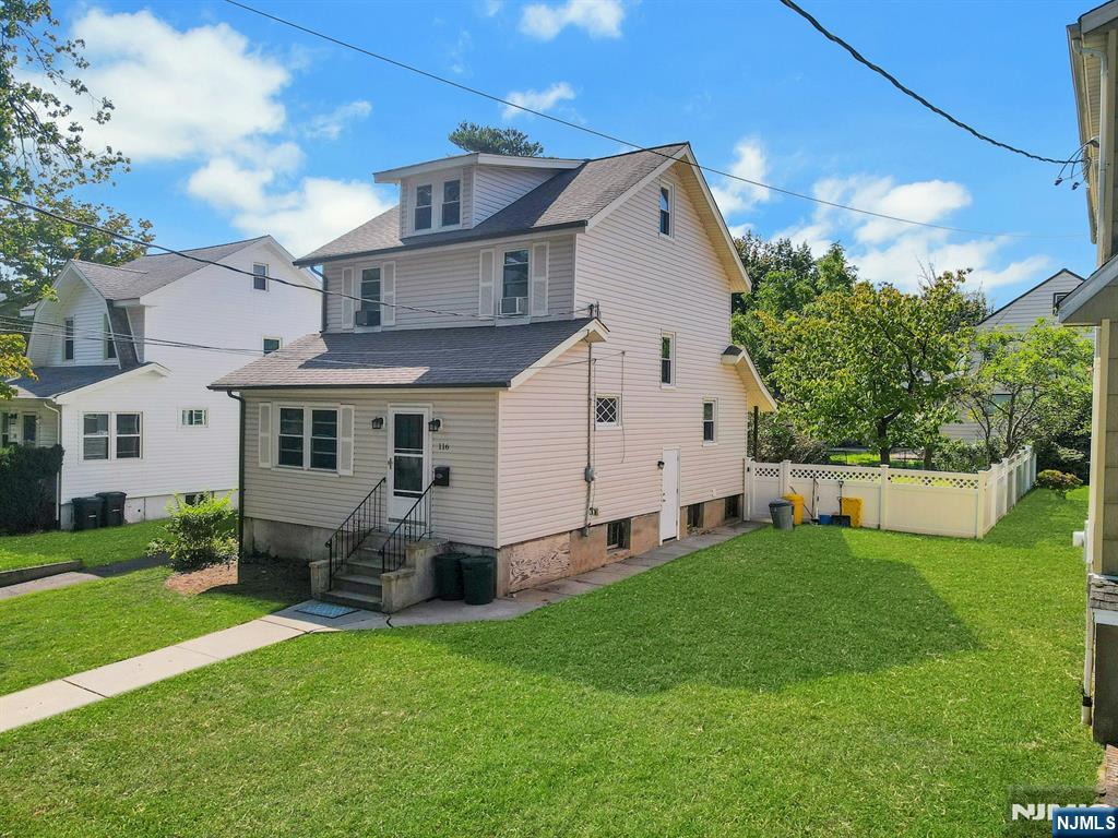 116 Hillside Avenue Property Photo 2