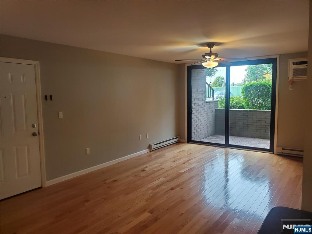 466 A Liberty Street 104 Property Photo 5