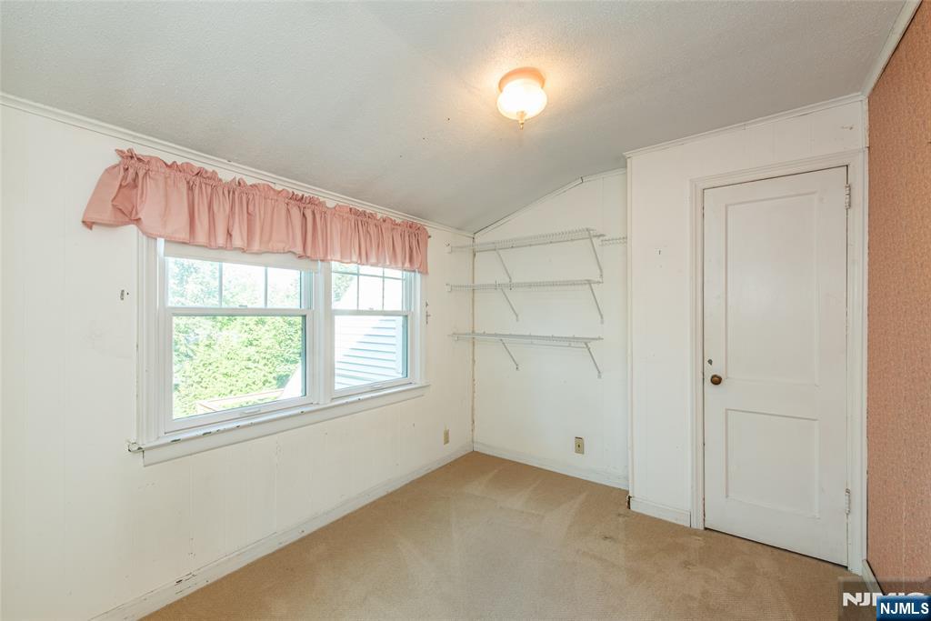 42 Valley View Terrace Property Photo 28