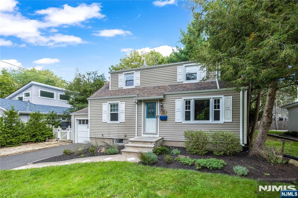 59 Delmar Avenue Property Photo 4