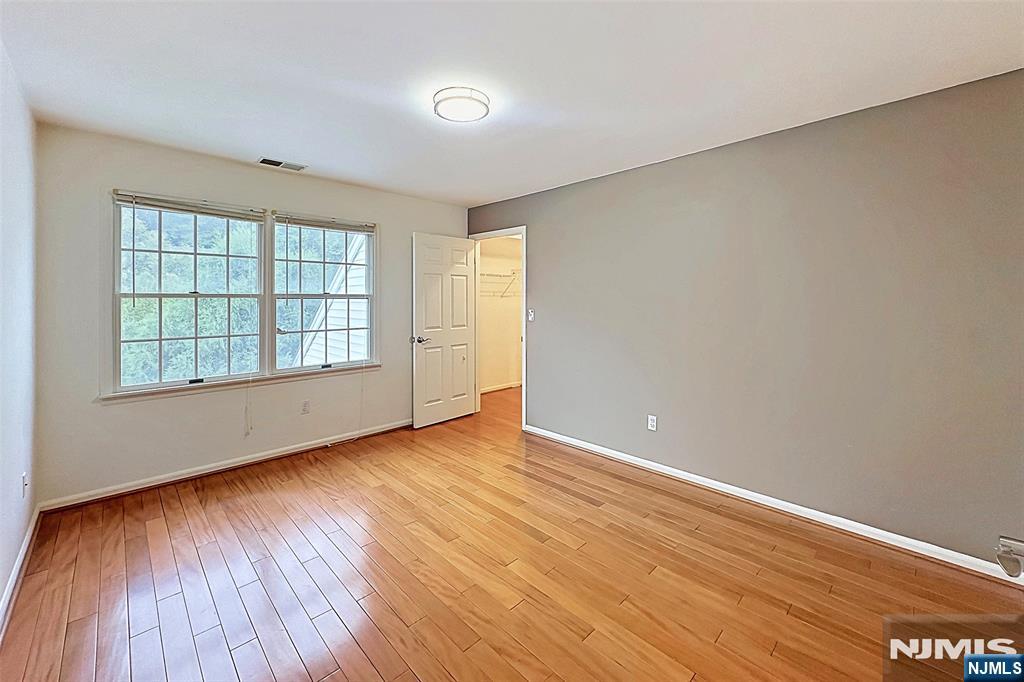 33 Rose Lane Property Photo 22