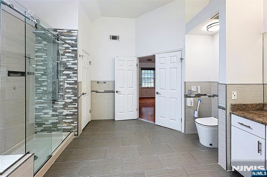 33 Rose Lane Property Photo 32