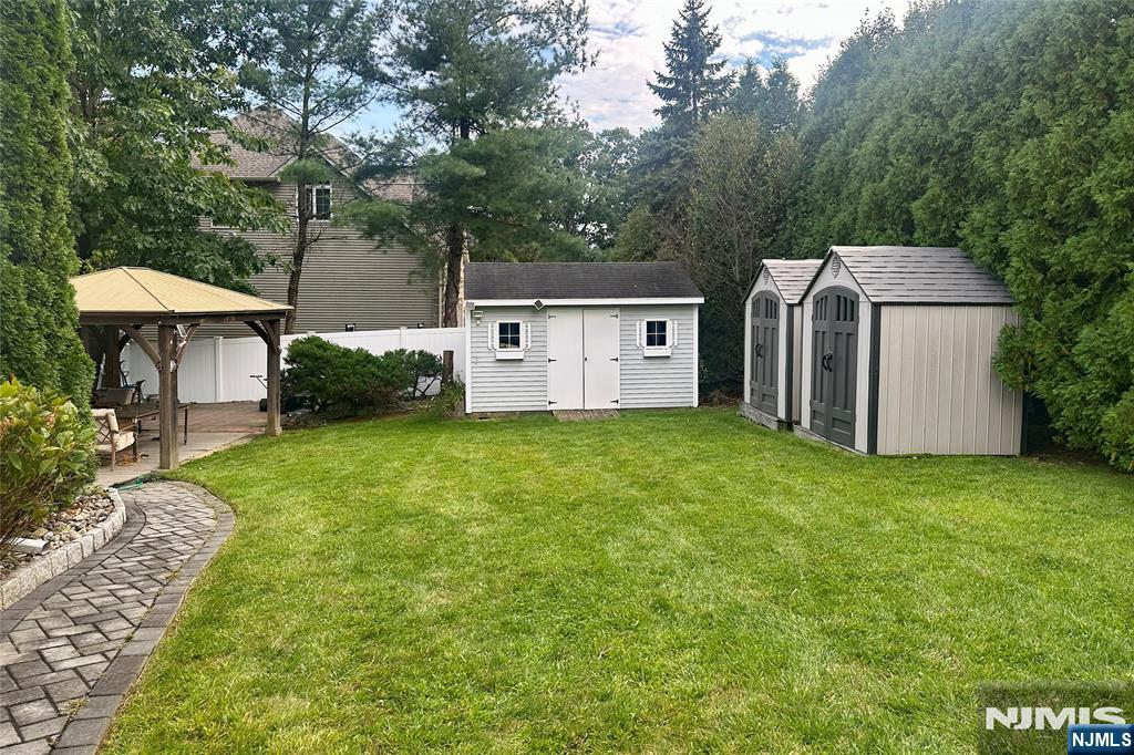 33 Rose Lane Property Photo 46