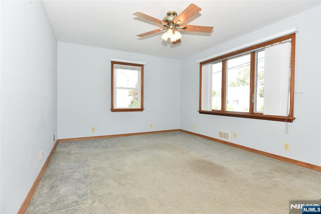 39-02 Jasper Road Property Photo 4