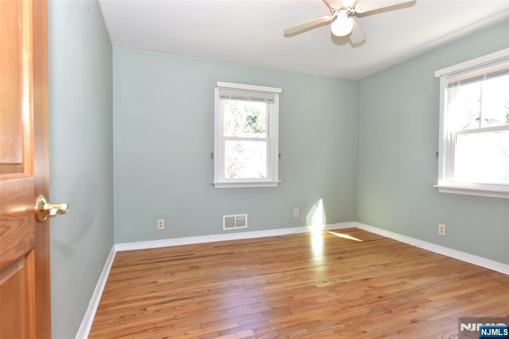 39-02 Jasper Road Property Photo 13