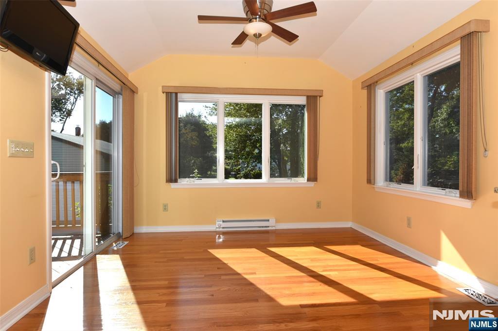 39-02 Jasper Road Property Photo 15