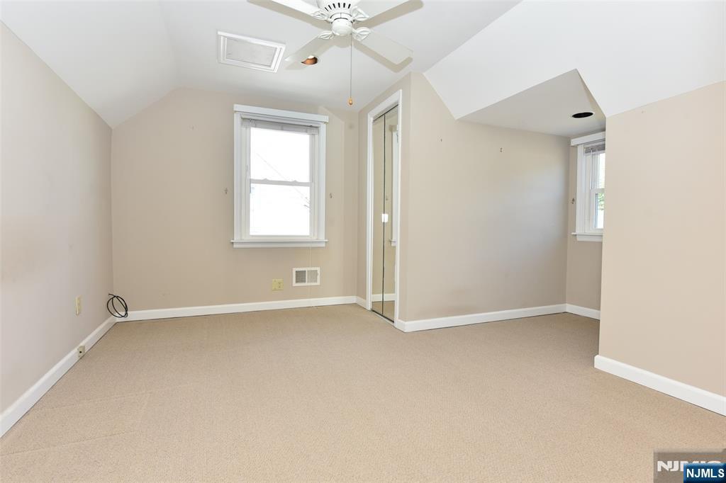 39-02 Jasper Road Property Photo 17