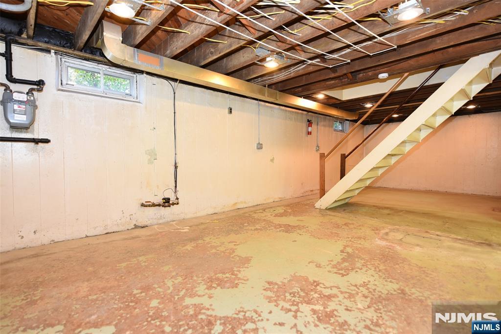 39-02 Jasper Road Property Photo 29